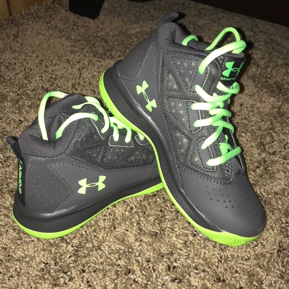 LIKE NEW BOYS HIGH-TOPS